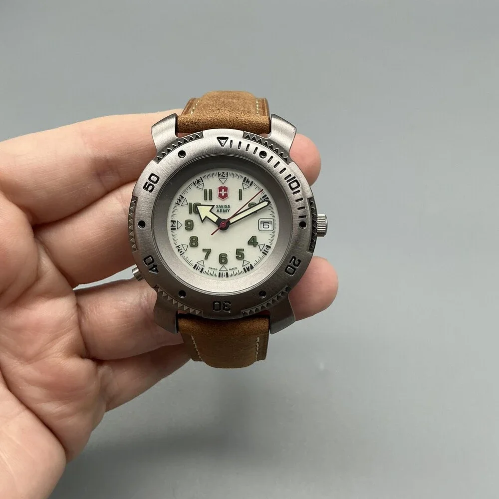 Vintage Swiss Army Lancer Mens Watch 39mm White Lume Leather Date New Battery